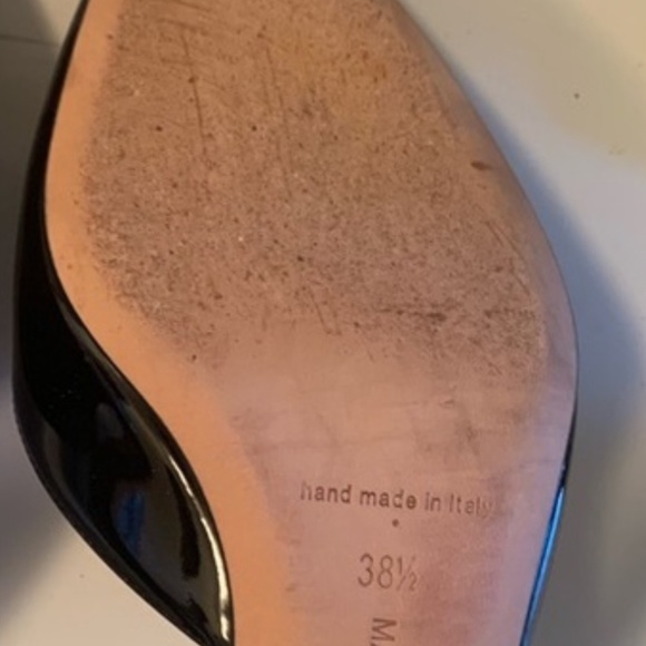 Authentic MANOLO BLAHNIK Patent Leather Slingback Heels - Picture 3 of 4